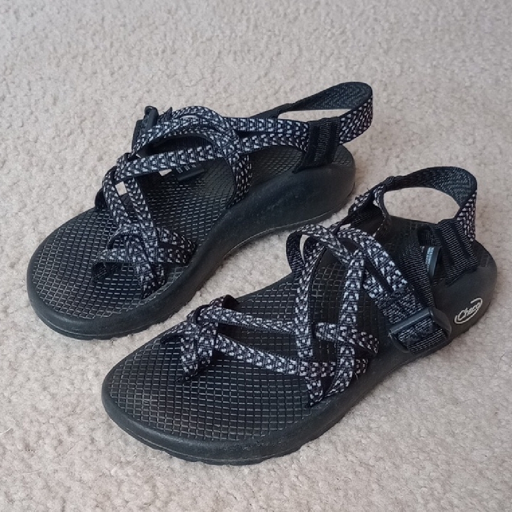 Chaco ZX/2 Black Strappy Sandals
